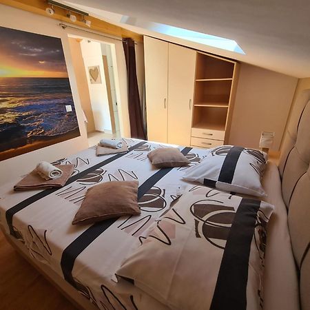 Apartment D&D Grubisic Grebaštica エクステリア 写真